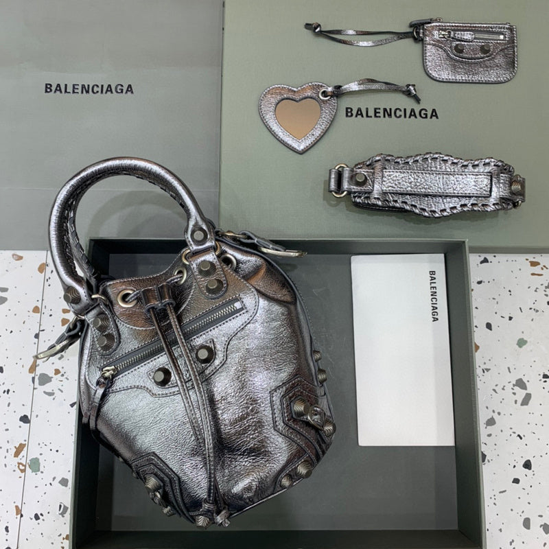MC-Balenciaga-221