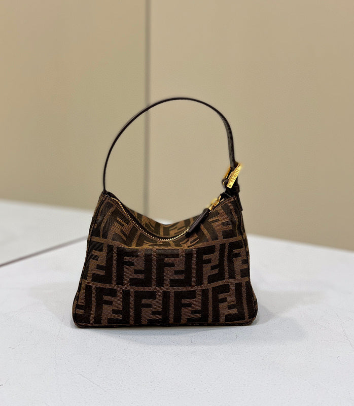 MC-FENDI-526