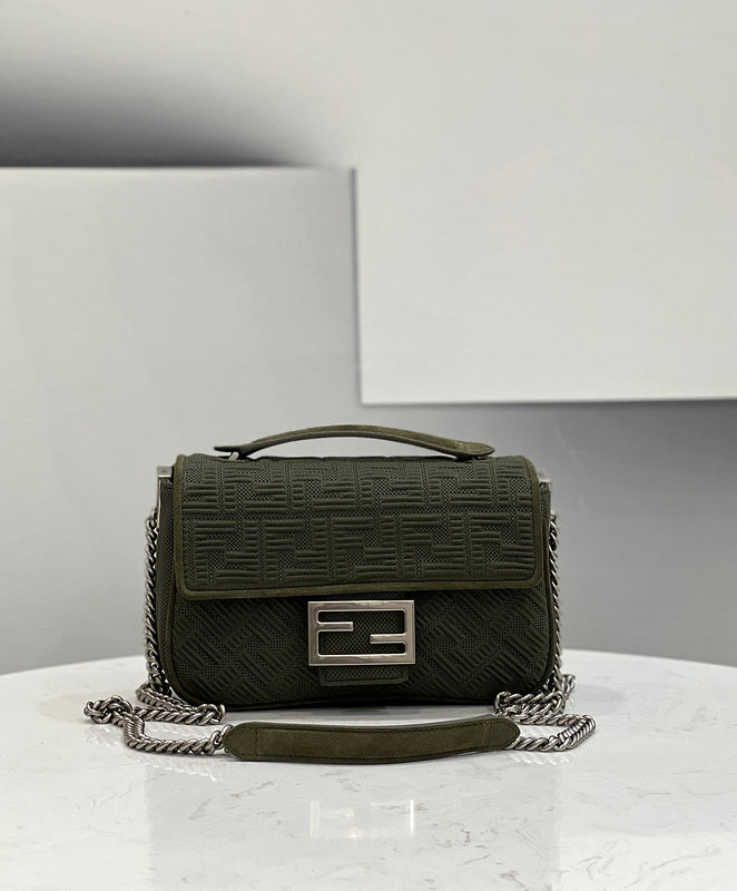 MC-FENDI-536