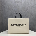 MC-GIVENCHY-068