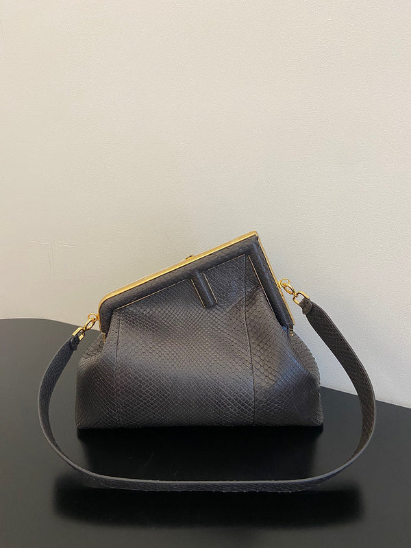 MC-FENDI-542