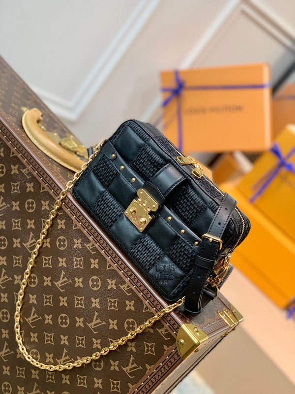 MC-LV-Bags-558