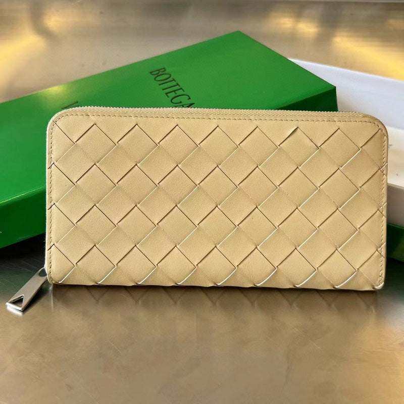 MC-Wallets-108