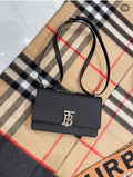 MC-Burberry-080