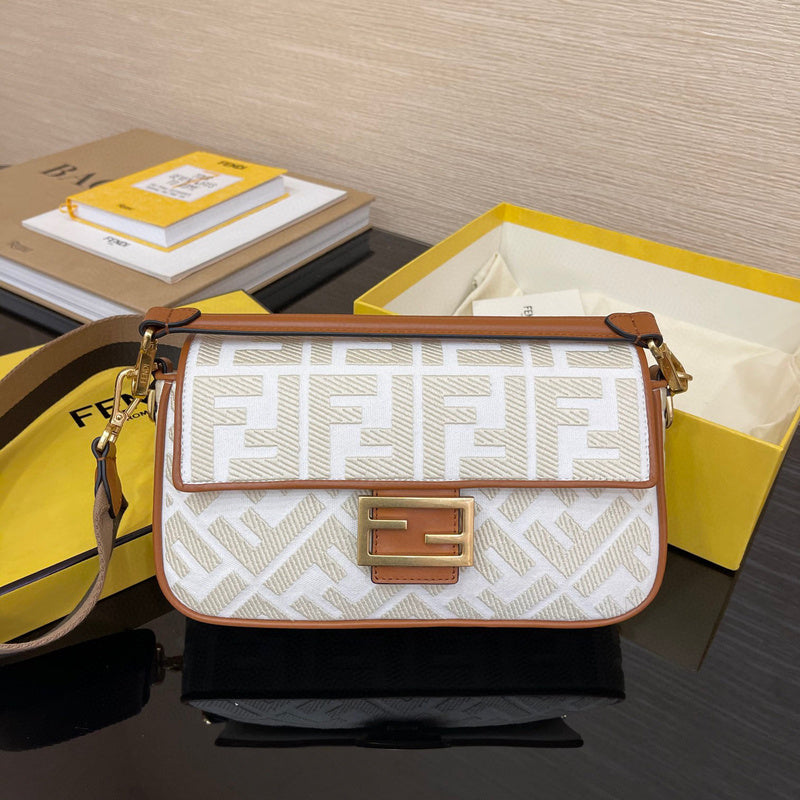 MC-FENDI-556