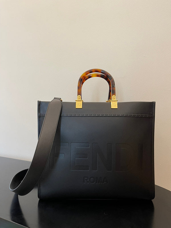 MC-FENDI-559