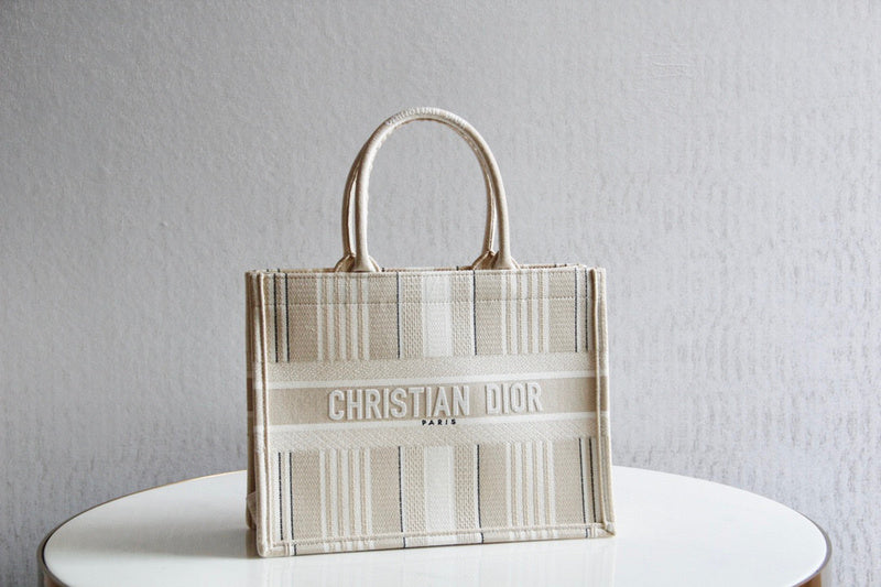 MC-Christian Dior-534