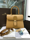 MC-Delvaux-004