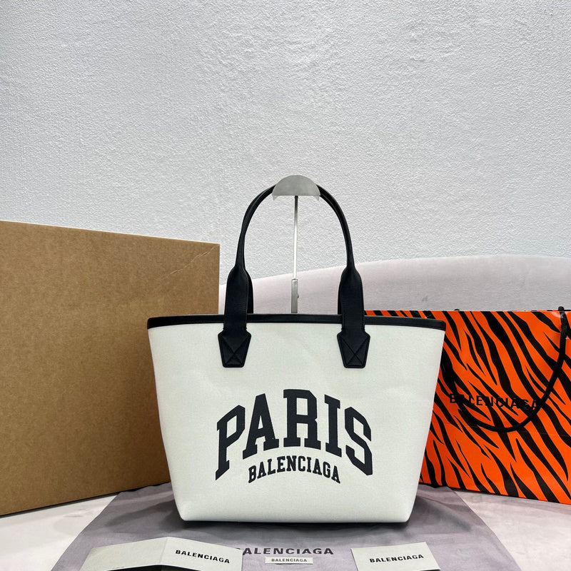 MC-Balenciaga-238