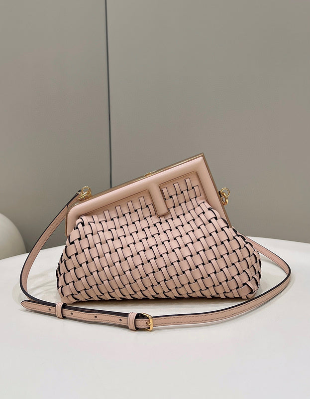 MC-FENDI-575