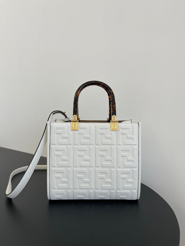 MC-FENDI-576