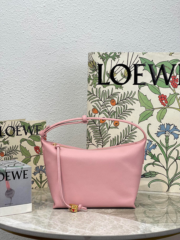 MC-Loewe-144