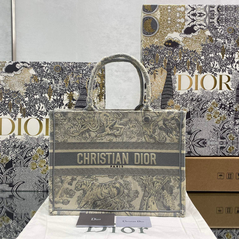 MC-Christian Dior-579