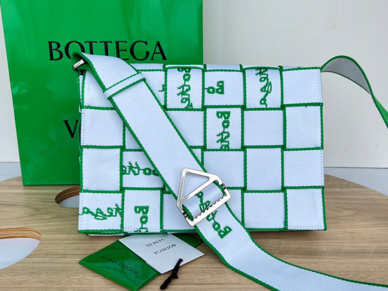 MC-Bottega Veneta-359