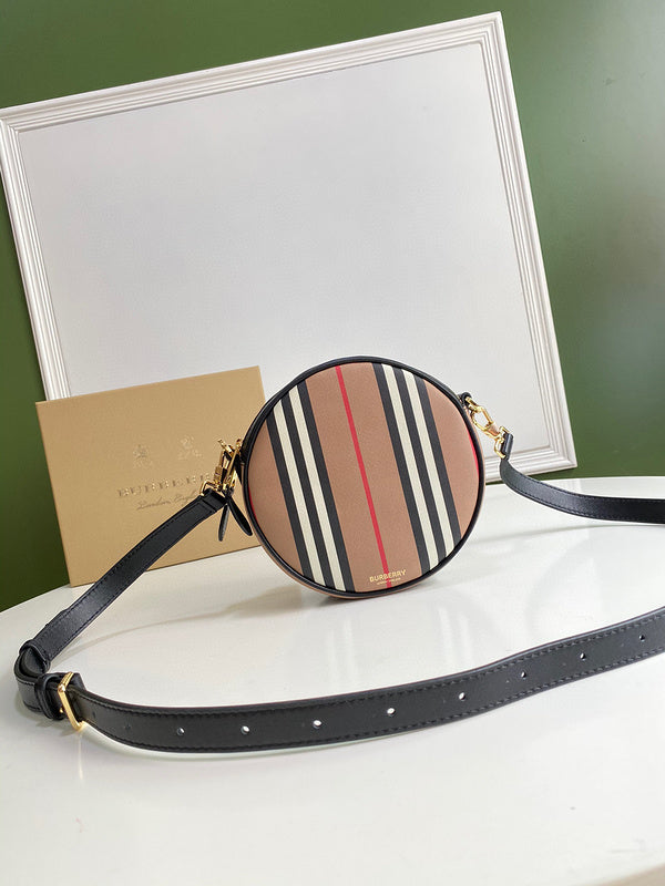 MC-Burberry-091