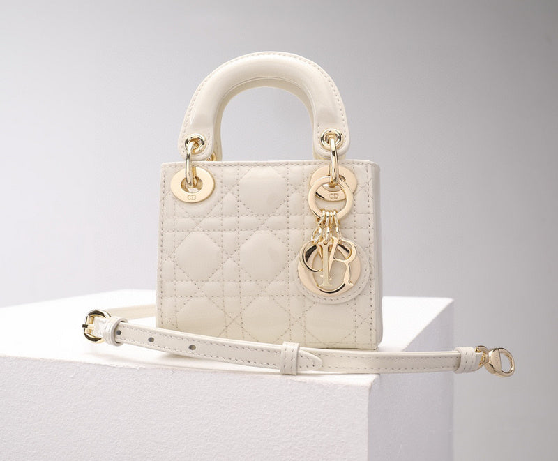MC-Christian Dior-594