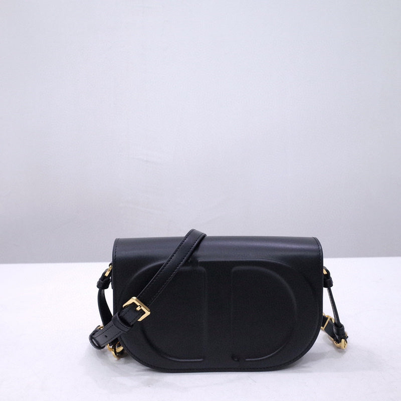 MC-Christian Dior-595
