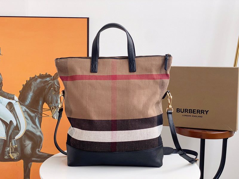 MC-Burberry-095
