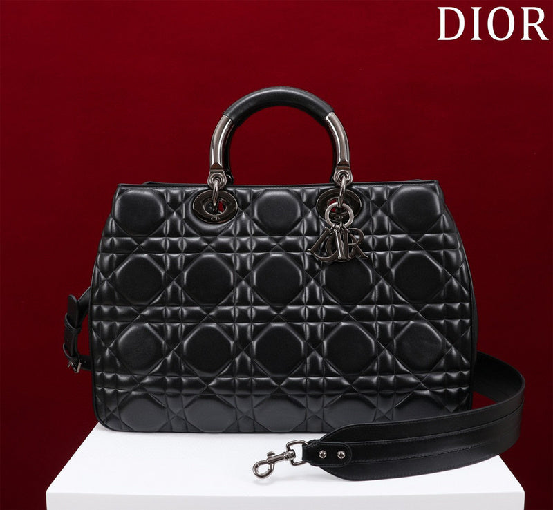 MC-Christian Dior-598