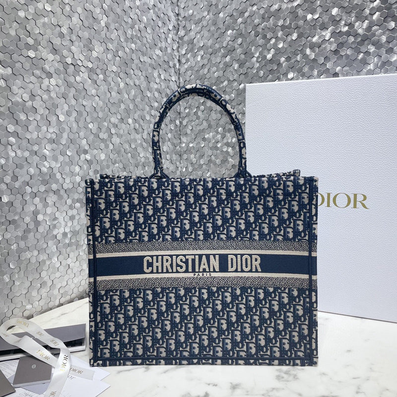 MC-Christian Dior-604