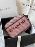 MC-GIVENCHY-081