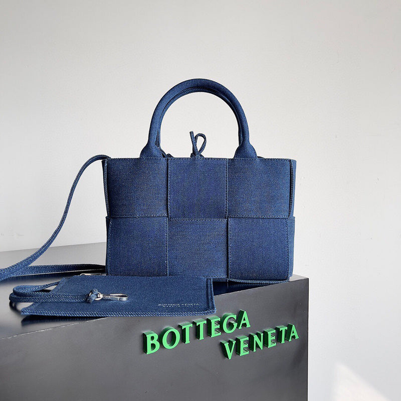 MC-Bottega Veneta-386