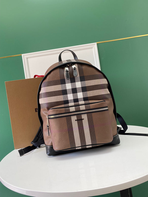 MC-Burberry-098