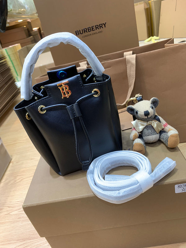 MC-Burberry-100