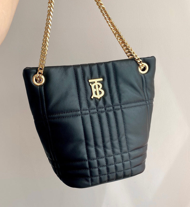 MC-Burberry-102