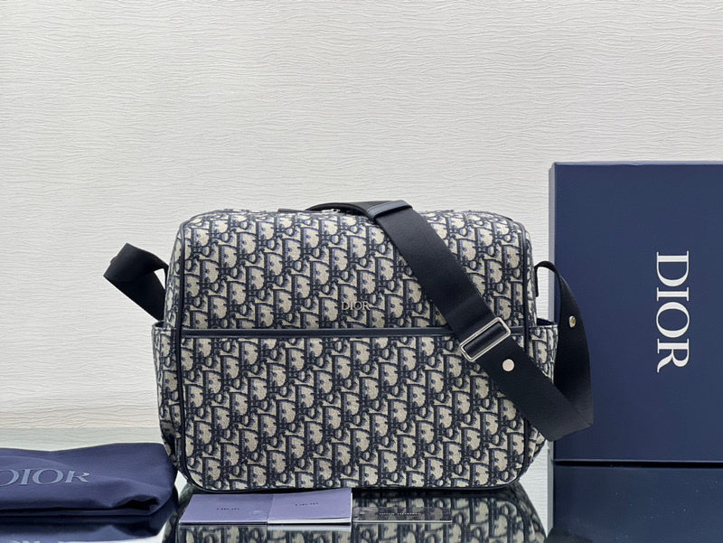 MC-Christian Dior-629