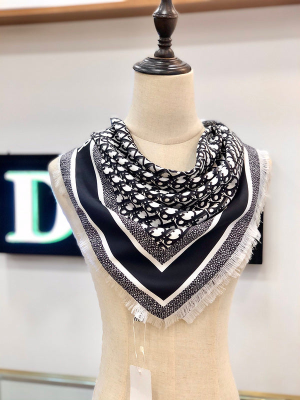 MC-Scarfs-224