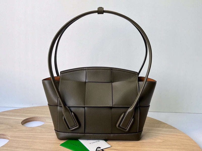 MC-Bottega Veneta-401