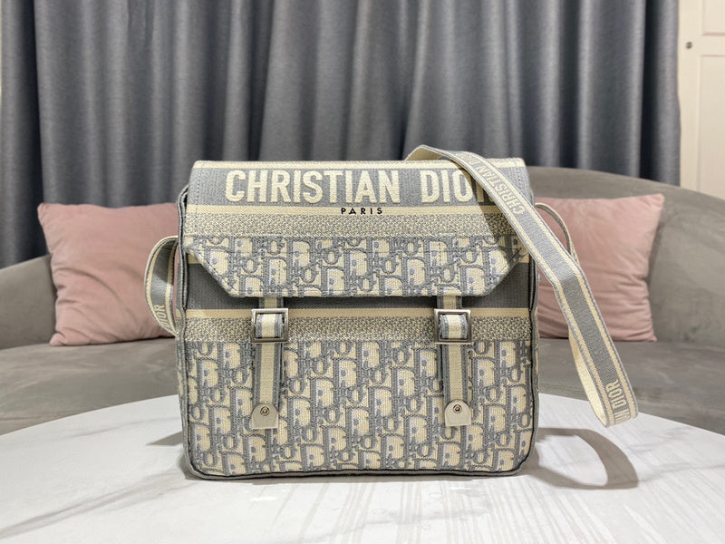 MC-Christian Dior-643