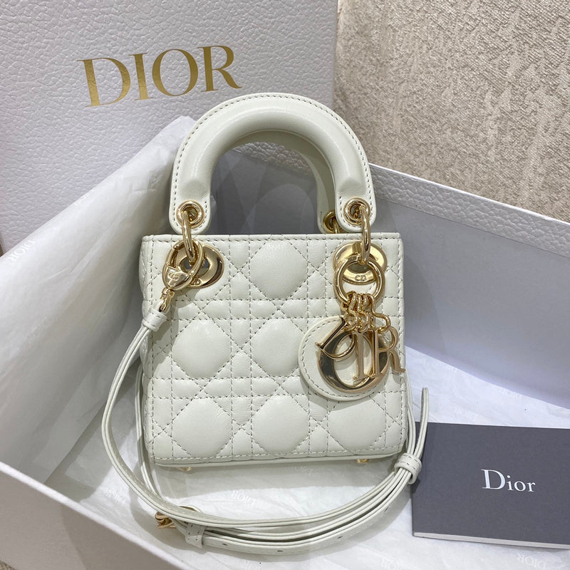 MC-Christian Dior-650