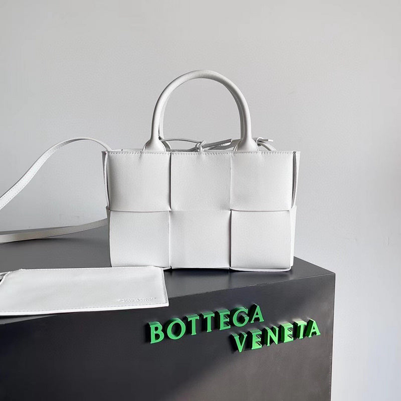 MC-Bottega Veneta-419