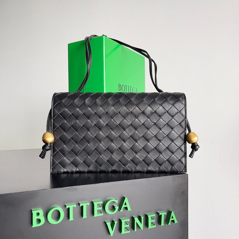 MC-Bottega Veneta-423