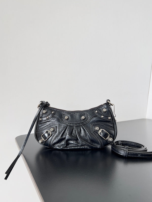 MC-Balenciaga-310