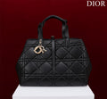 MC-Christian Dior-687