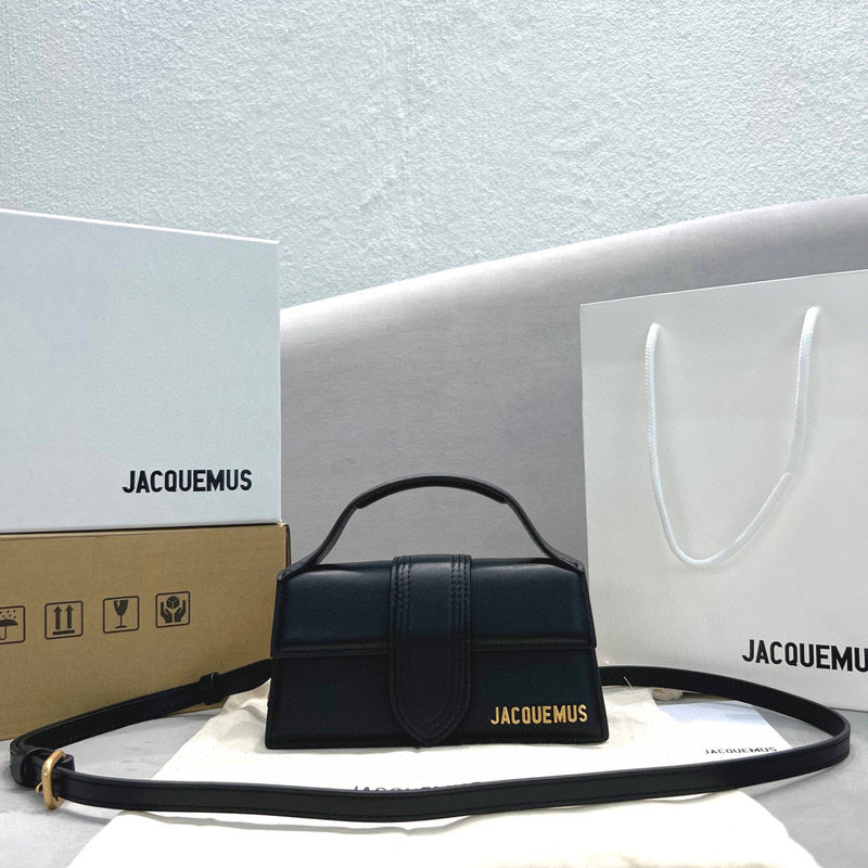 MC-JACQUEMUS-061