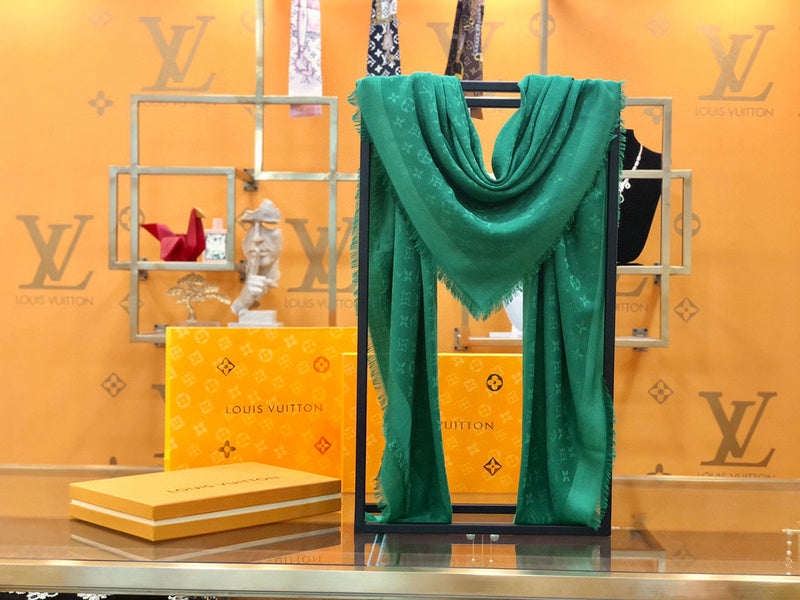 MC-Scarfs-256
