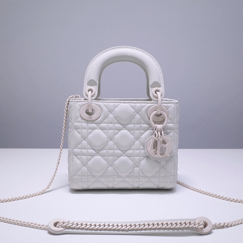 MC-Christian Dior-712