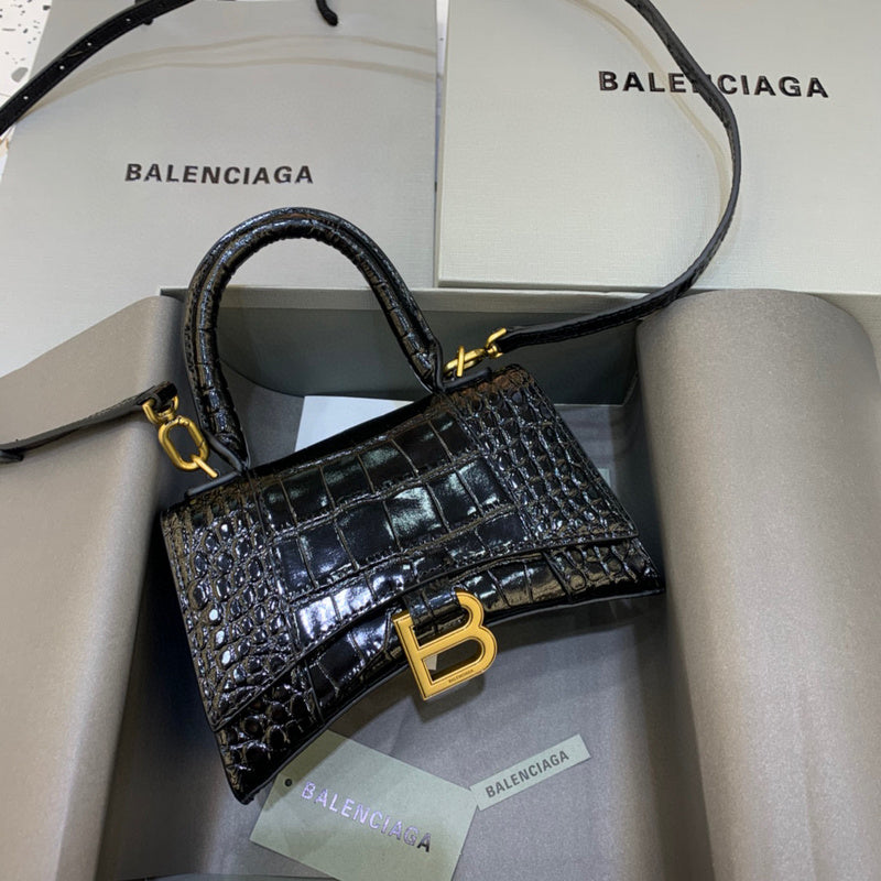 MC-Balenciaga-333