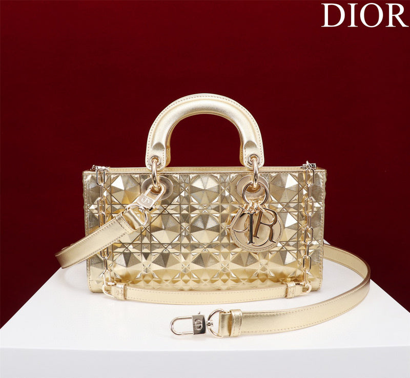 MC-Christian Dior-737