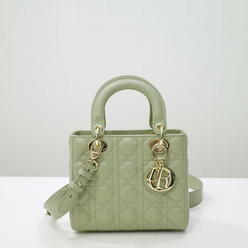 MC-Christian Dior-741