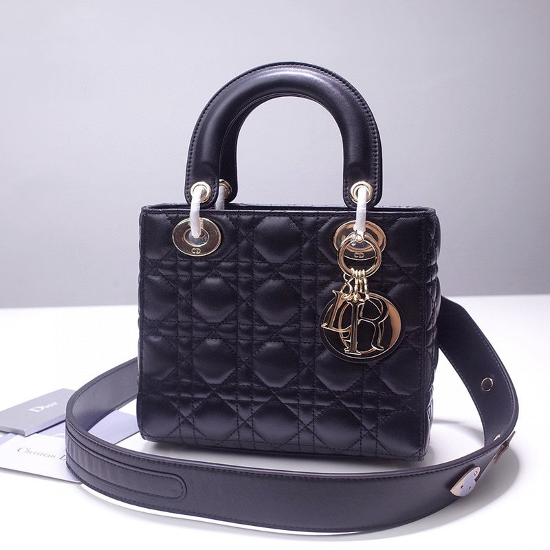MC-Christian Dior-748
