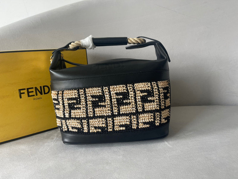 MC-FENDI-776