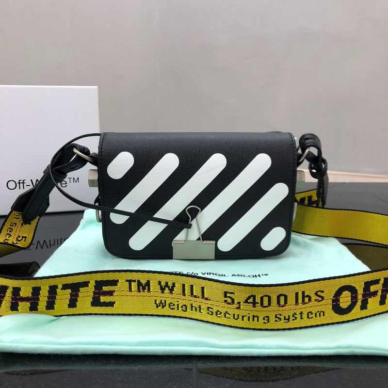 MC-OFF White-113