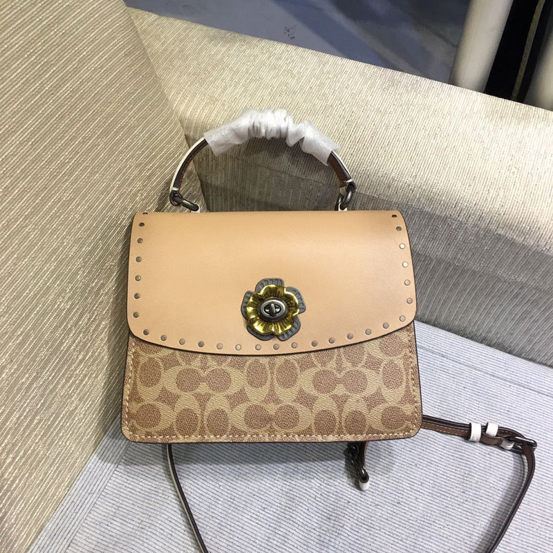 MC-Coach-066