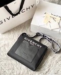 MC-GIVENCHY-102