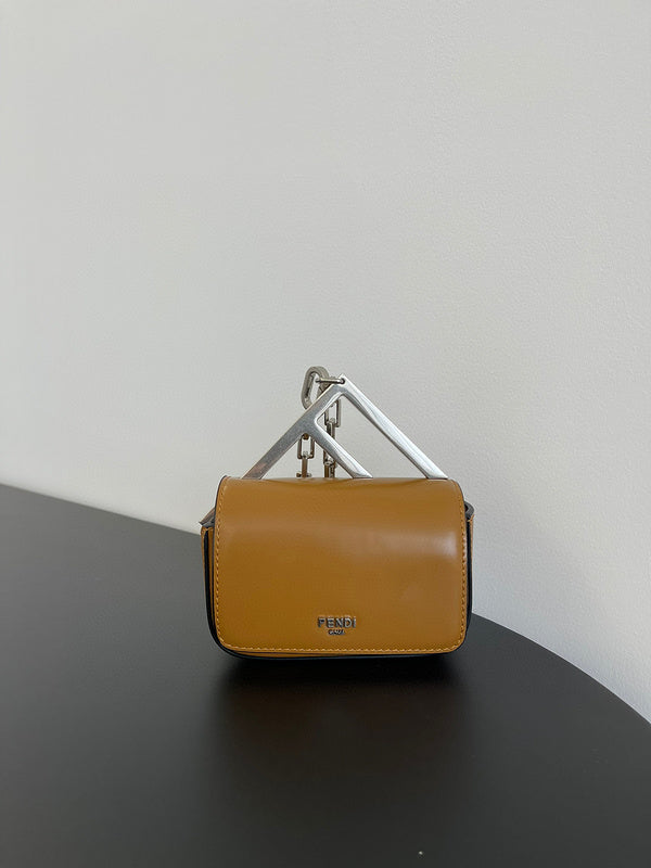 MC-FENDI-785